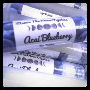 Acai blueberry lip butter